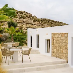 https://cortijo-boutique-siete-calas.es-andalucia.com